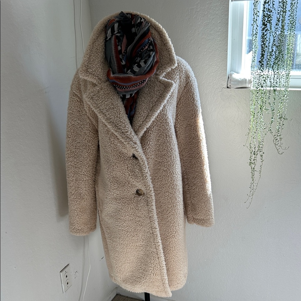 Uniqlo Cream Teddy Jacket